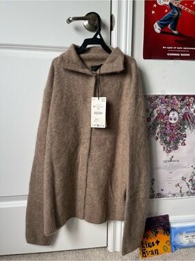 Zara Beige Button-Front Fuzzy Cardigan (new w tags)